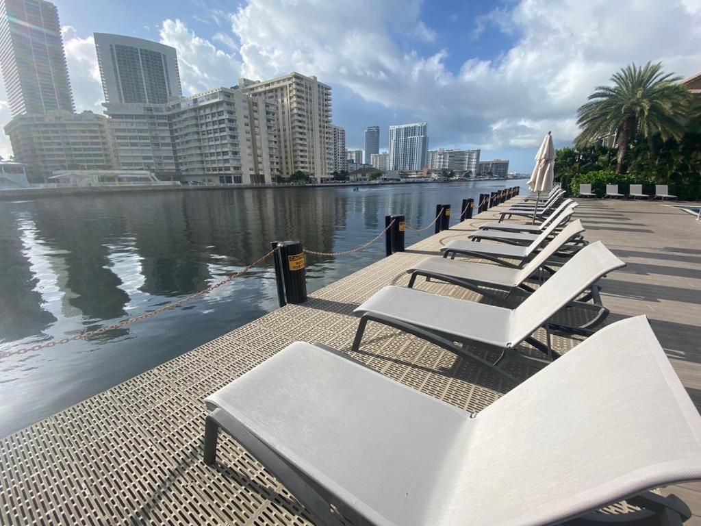 Studio In Hallandale 2 Beds Hallandale Beach Luaran gambar